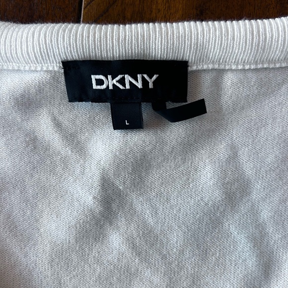 DKNY White Short-Sleeve Tie-Front Knit Tunic - Picture 3 of 3